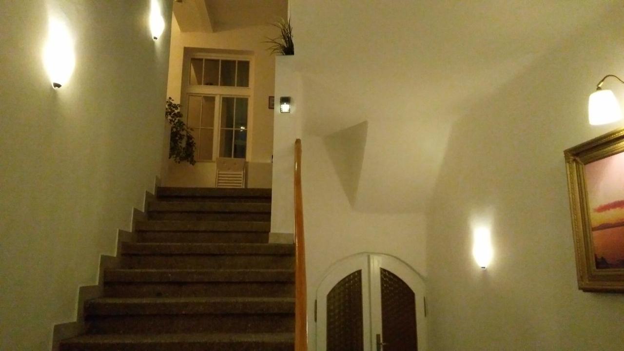 Apartmani Lela Selce Eksteriør bilde