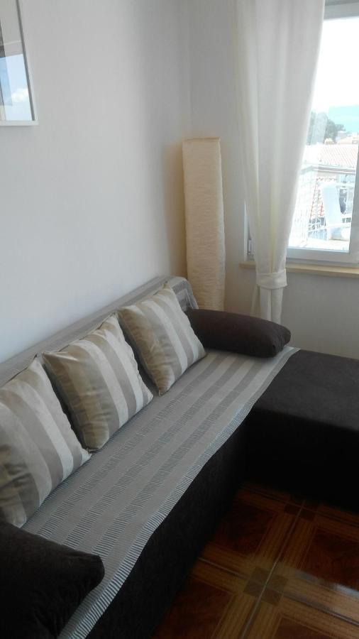 Apartmani Lela Selce Eksteriør bilde