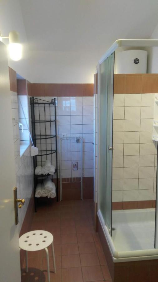 Apartmani Lela Selce Eksteriør bilde
